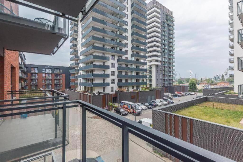 Urban Nest Group & Walowa * Gdańsk